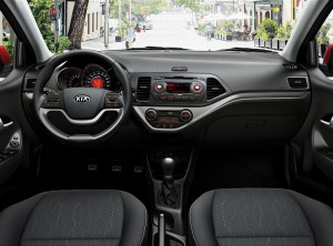 Kia Picanto - přehledný ergonomický interiér