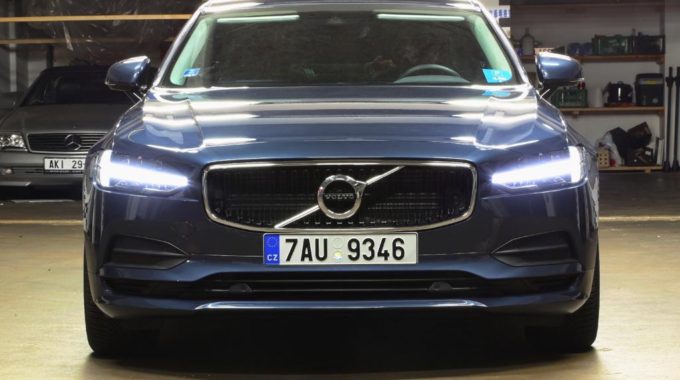 Volvo S90 D3 Geartronic Momentum (13)